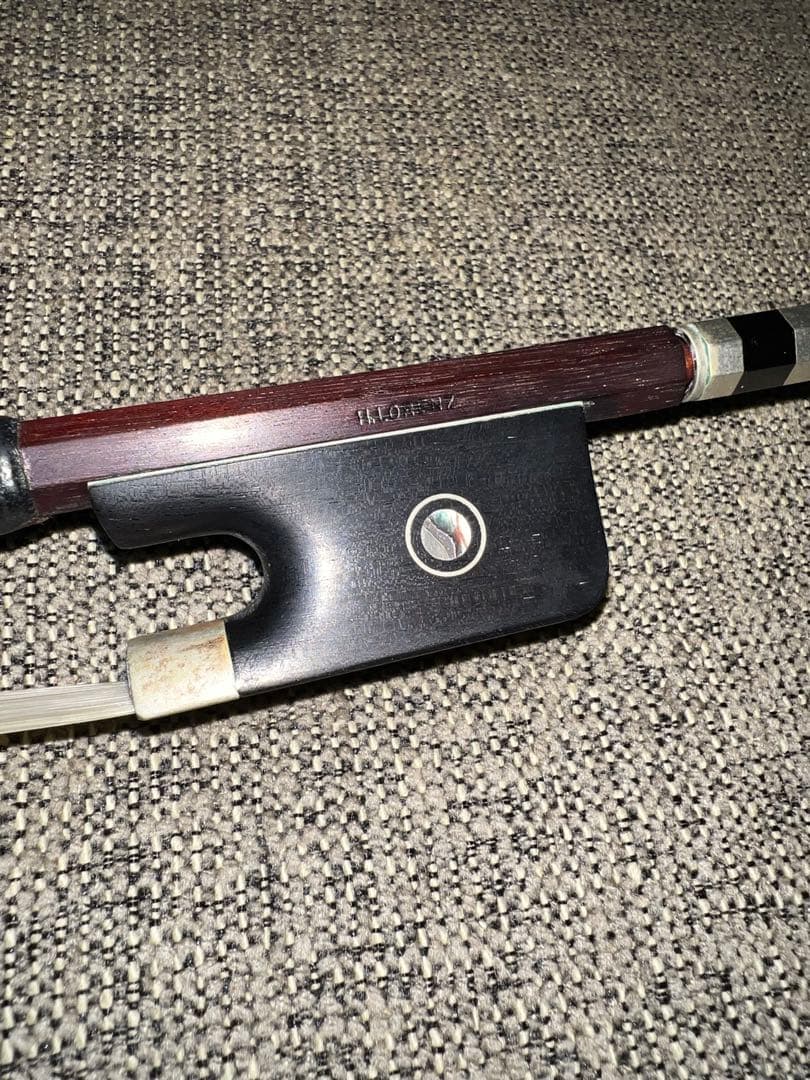 ハロルド•ロレンツ　4/4 バイオリン弓