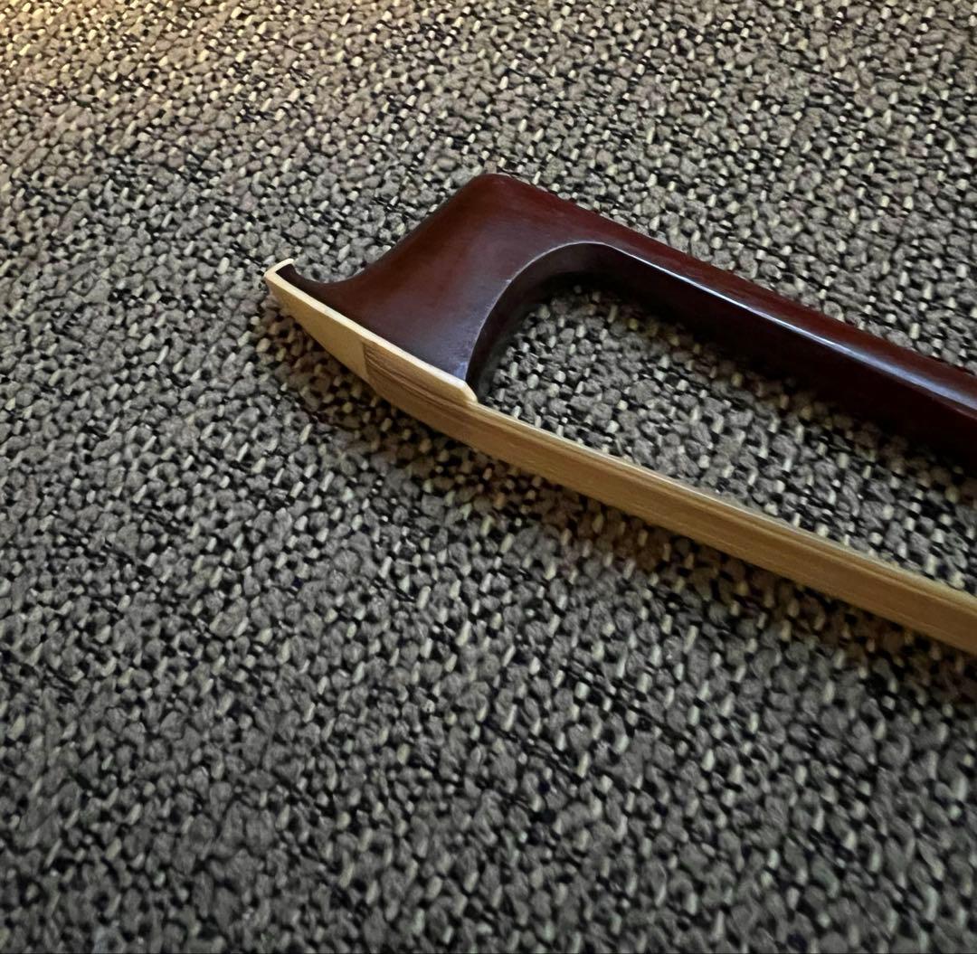 ハロルド•ロレンツ　4/4 バイオリン弓