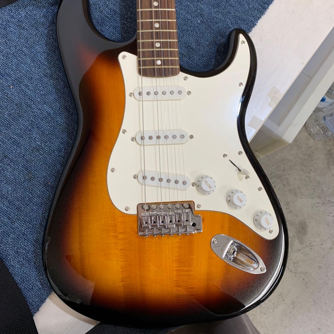 スクワイヤー　バイ フェンダー ストラトキャスター エレキギター ストラトタイプ