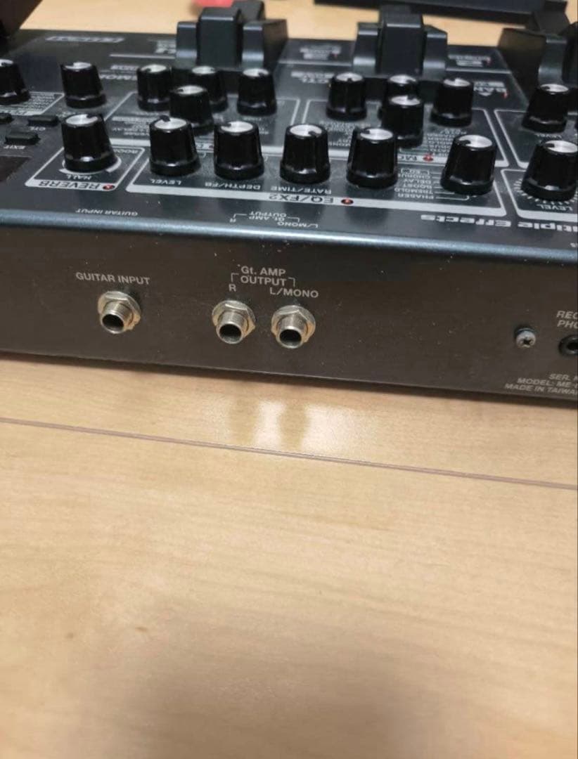 BOSS ME-80 ギター用マルチエフェクター 値下げ交渉可