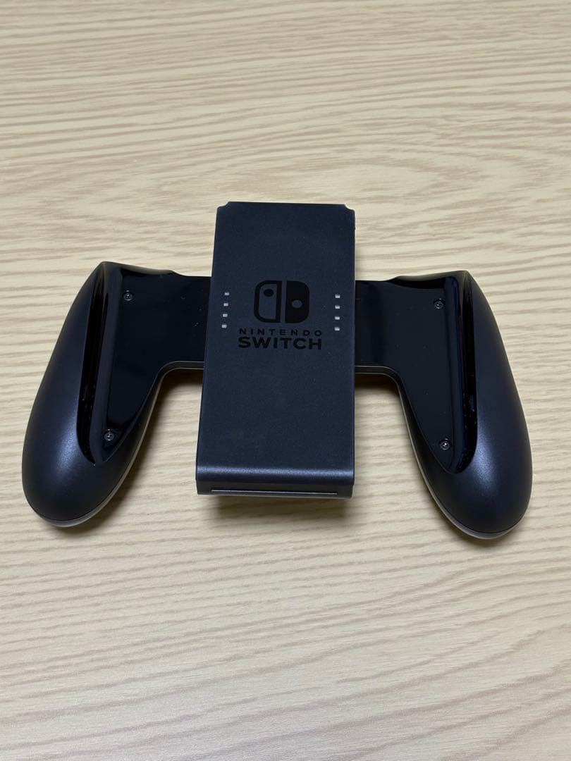 大河　Nintendo Switch本体　青/赤 Joy-Con付き