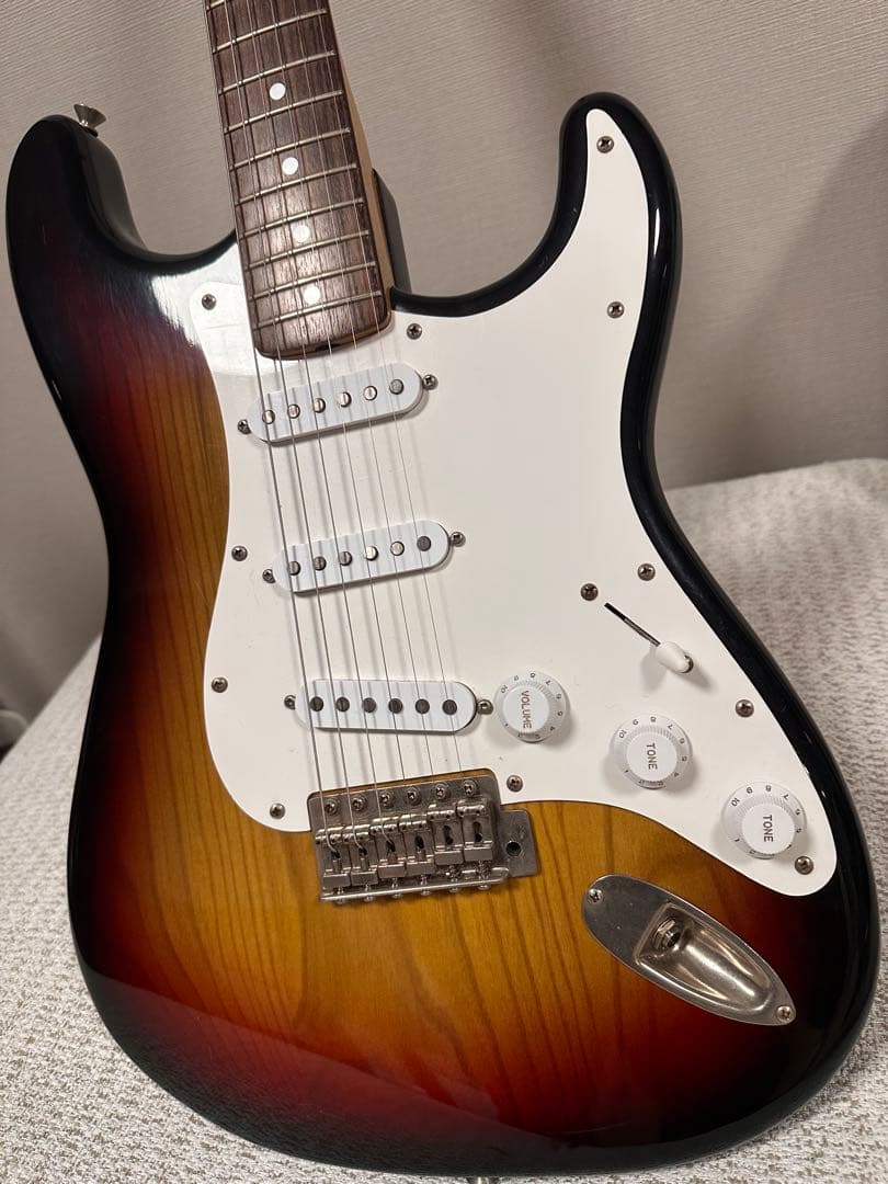 Fernandes 石ロゴ期 ストラトキャスター スモールヘッド
