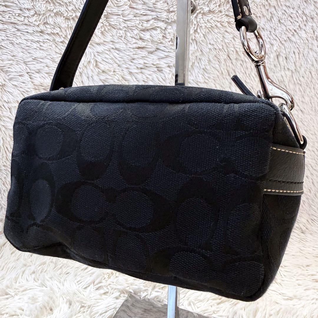 美品✨ COACH コーチ シグネチャー ターンロック アクセサリーポーチ