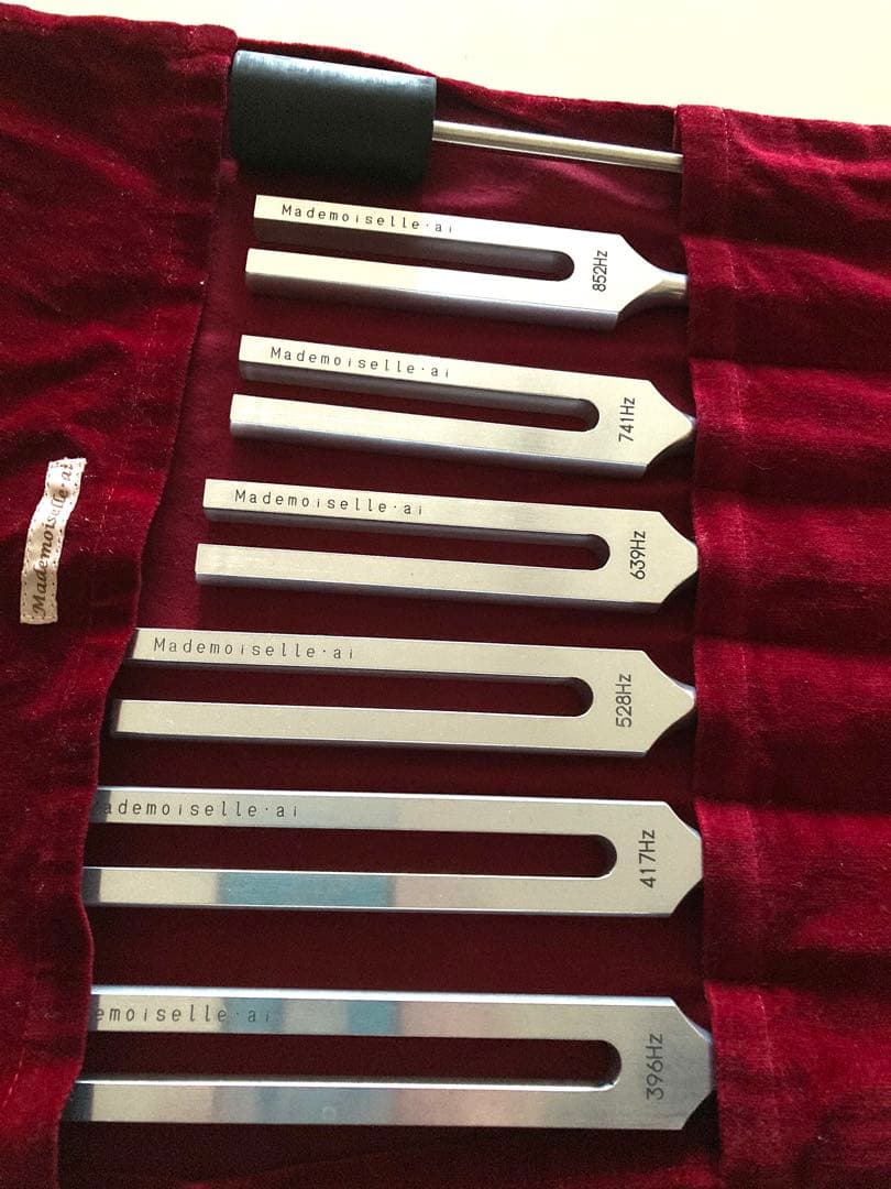 ソルフェジオチューナーセット、ソルフェジオ冊子