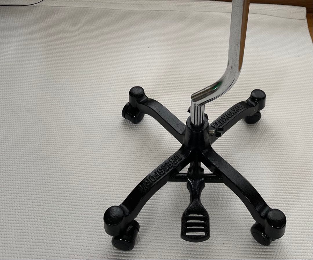 キイヤ東京　マネキン　トルソー サイズ55キャスター付き