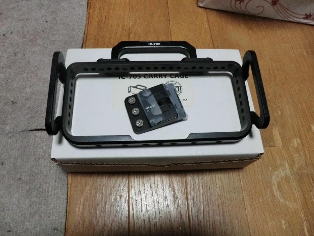 Peovi　IC-705 CARRY CAGE 中古品