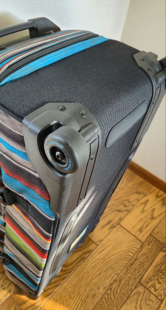 【希少】DAKINE　キャリーケース　スプリットローラー65L