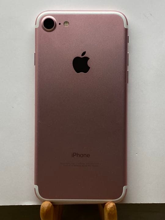 iPhone 7 Rose Gold 128 GB SIMフリー