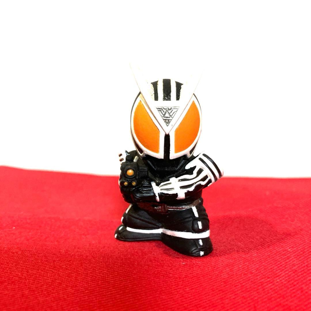 仮面ライダーデルタ 三原 北崎 フィギュア 当時物 SHF 真骨彫 希少 白黒