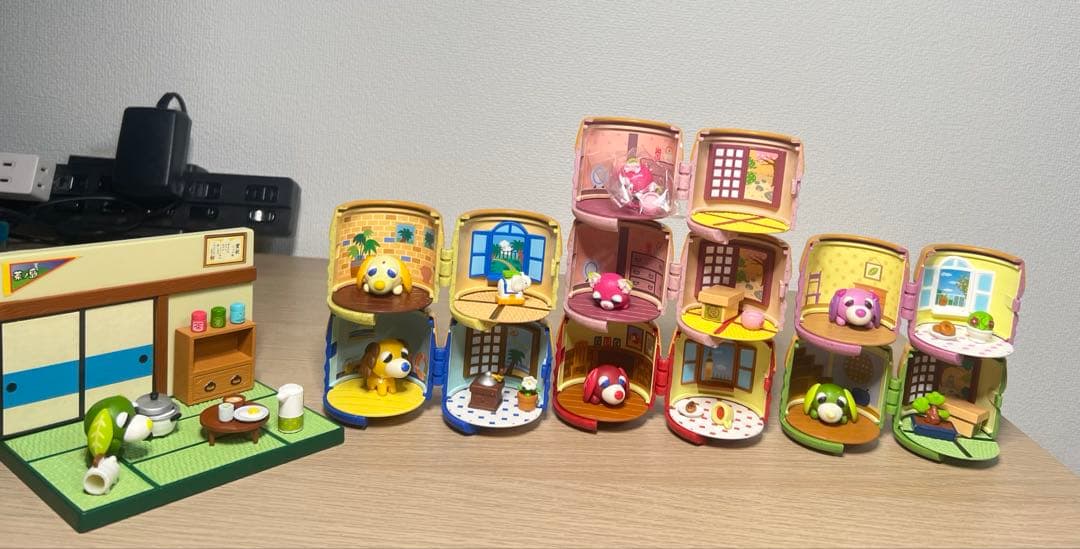 セガトイズ　お茶犬湯のみの小部屋　7個セット　なごみの家