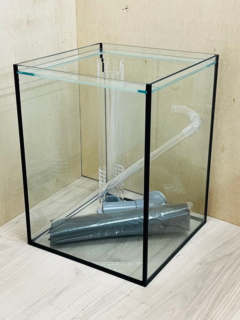 300×300×400オールガラスオーバーフロー水槽 フランジ付