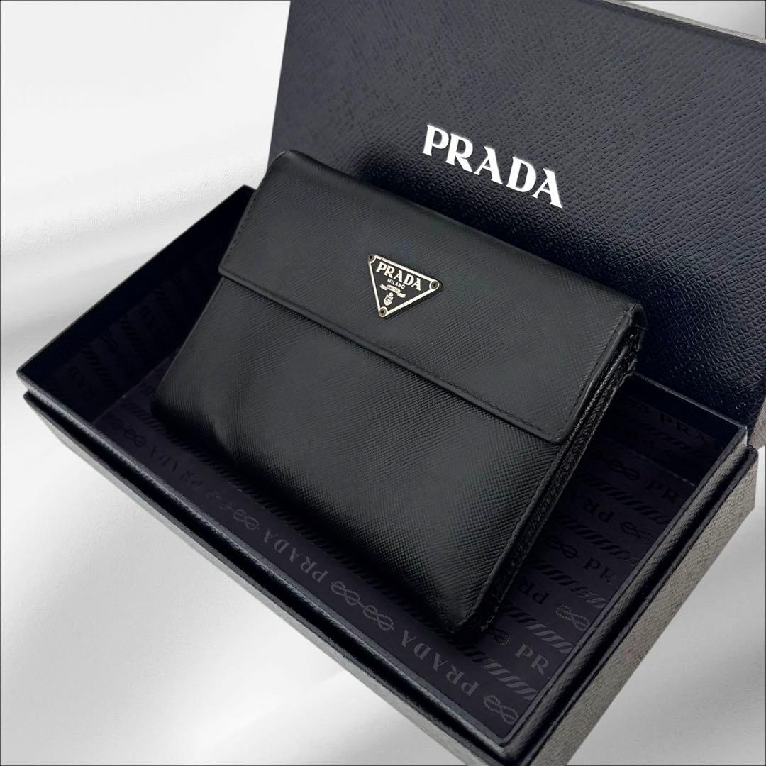 美品‼️ PRADA プラダ 三つ折り財布 サフィアーノ ブラック 黒