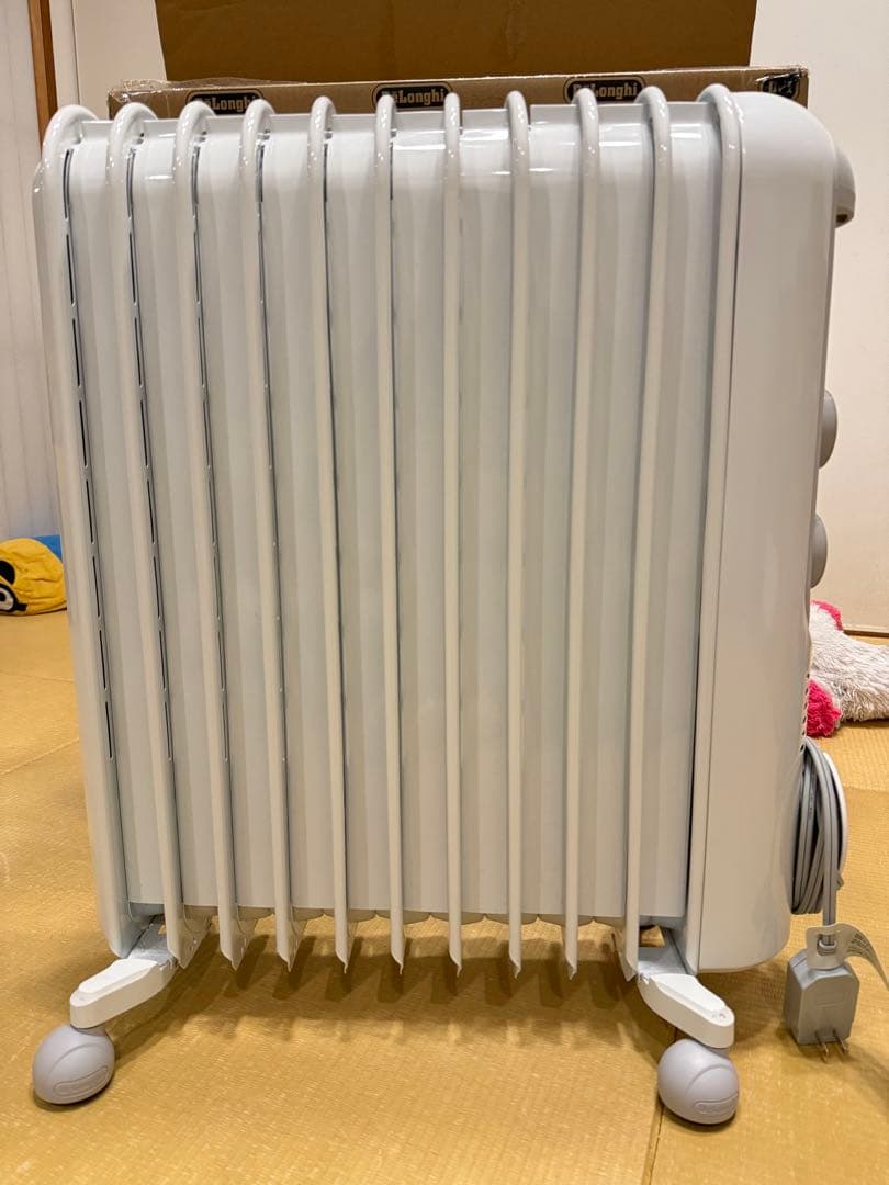 DeLonghi オイルヒーター RHJ45M1115-LG｜キャスター付美品