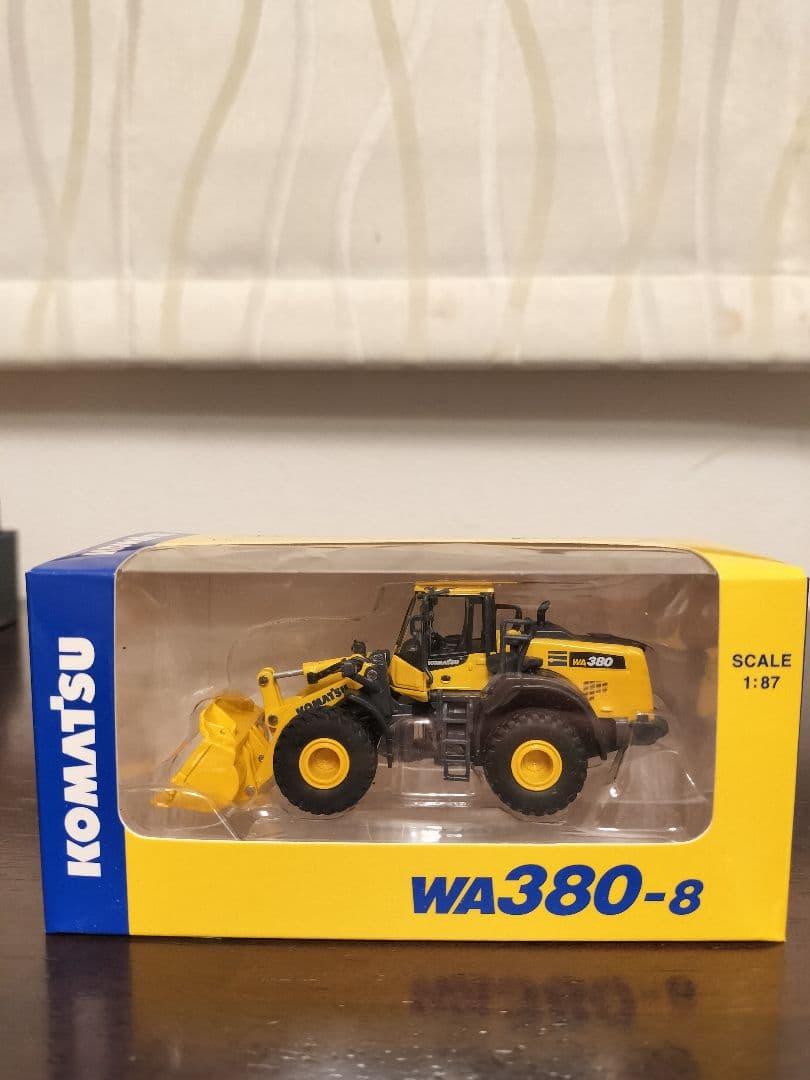 コマツ　株主優待　ミニチュア11点