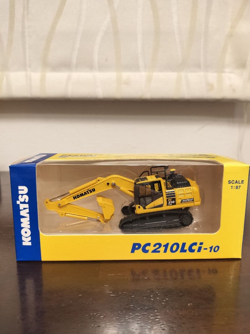 コマツ　株主優待　ミニチュア11点