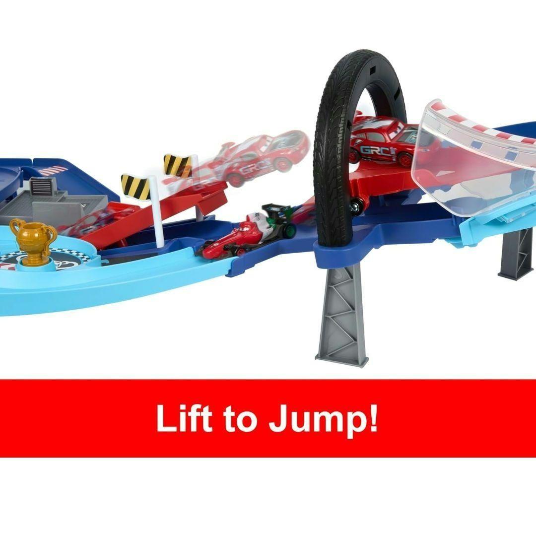 マテル カーズ GRC プレイセット ミニカー2台 マックィーン フランチェスコ