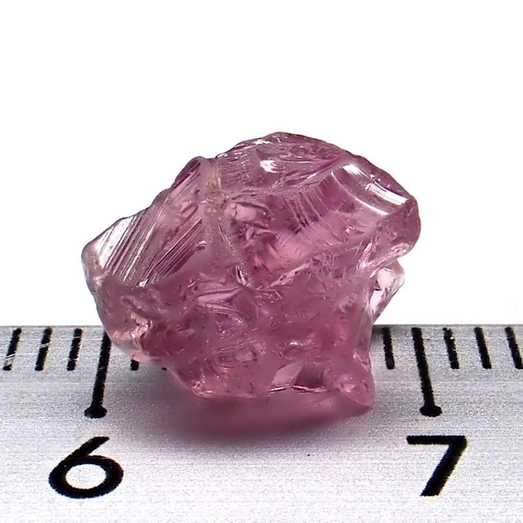 【ミャンマー/モゴック産】スピネル原石⑨