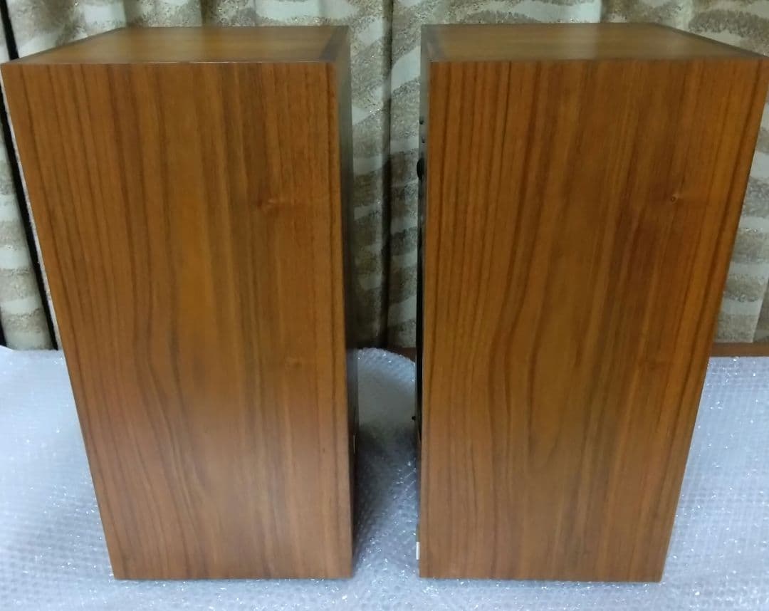 むーぴー　KEF Model 103.2　英国 BBC御用達スピーカー