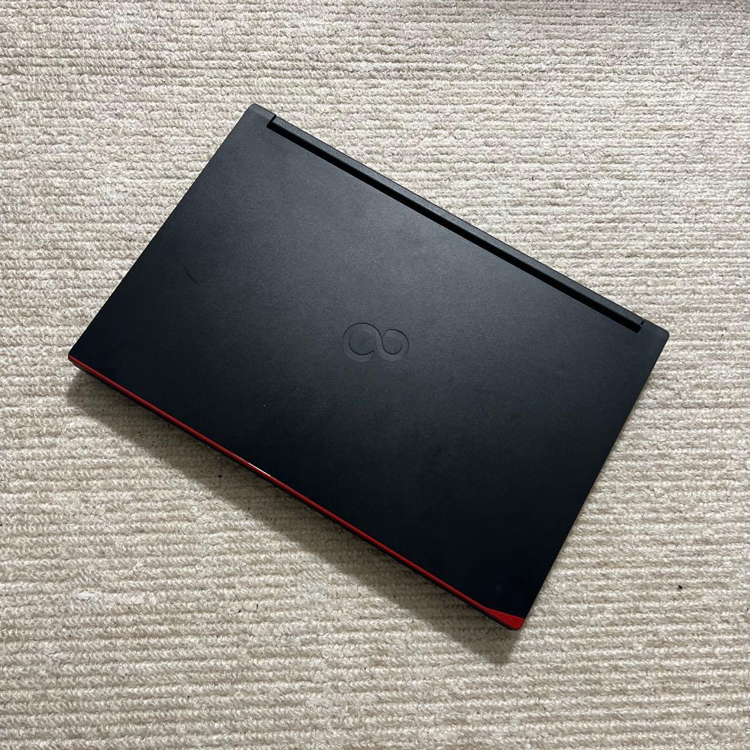 富士通 LIFEBOOK A5510/EW 型名：FMVA84015D