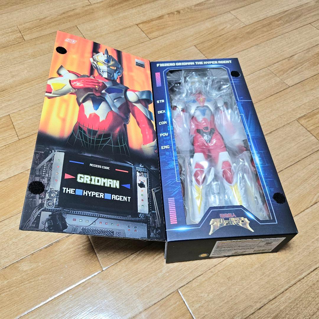 スリーゼロ グリッドマン