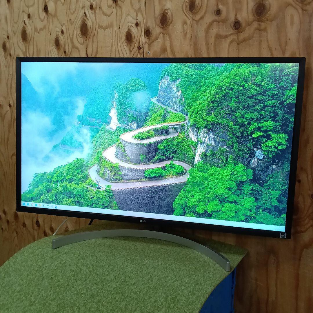 31.5インチ LG液晶モニター 32UL750-W ⑨