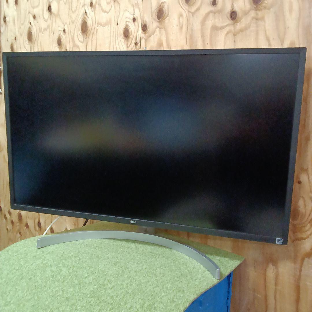 31.5インチ LG液晶モニター 32UL750-W ⑨