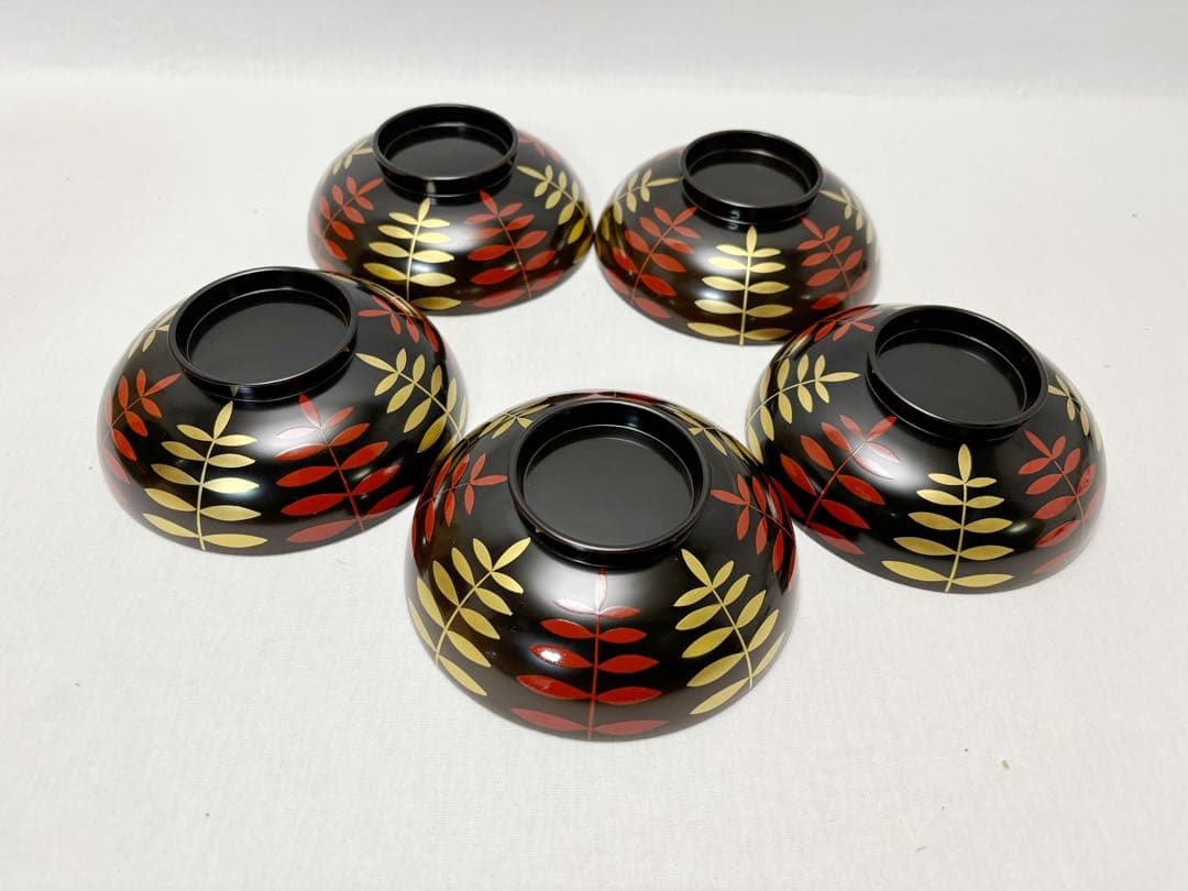 未使用 懐石道具 塗師 岡本陽斎作 木製黒真塗 金彩蒔絵 煮物椀 5客揃 共箱