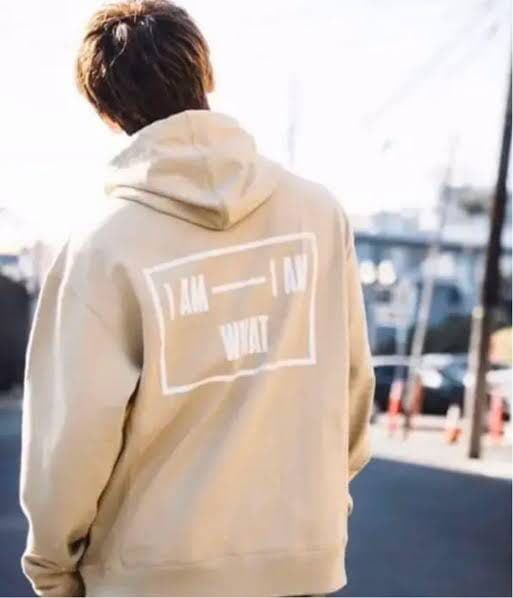 與真司郎　IAM WHAT IAM ベージュ　パーカー