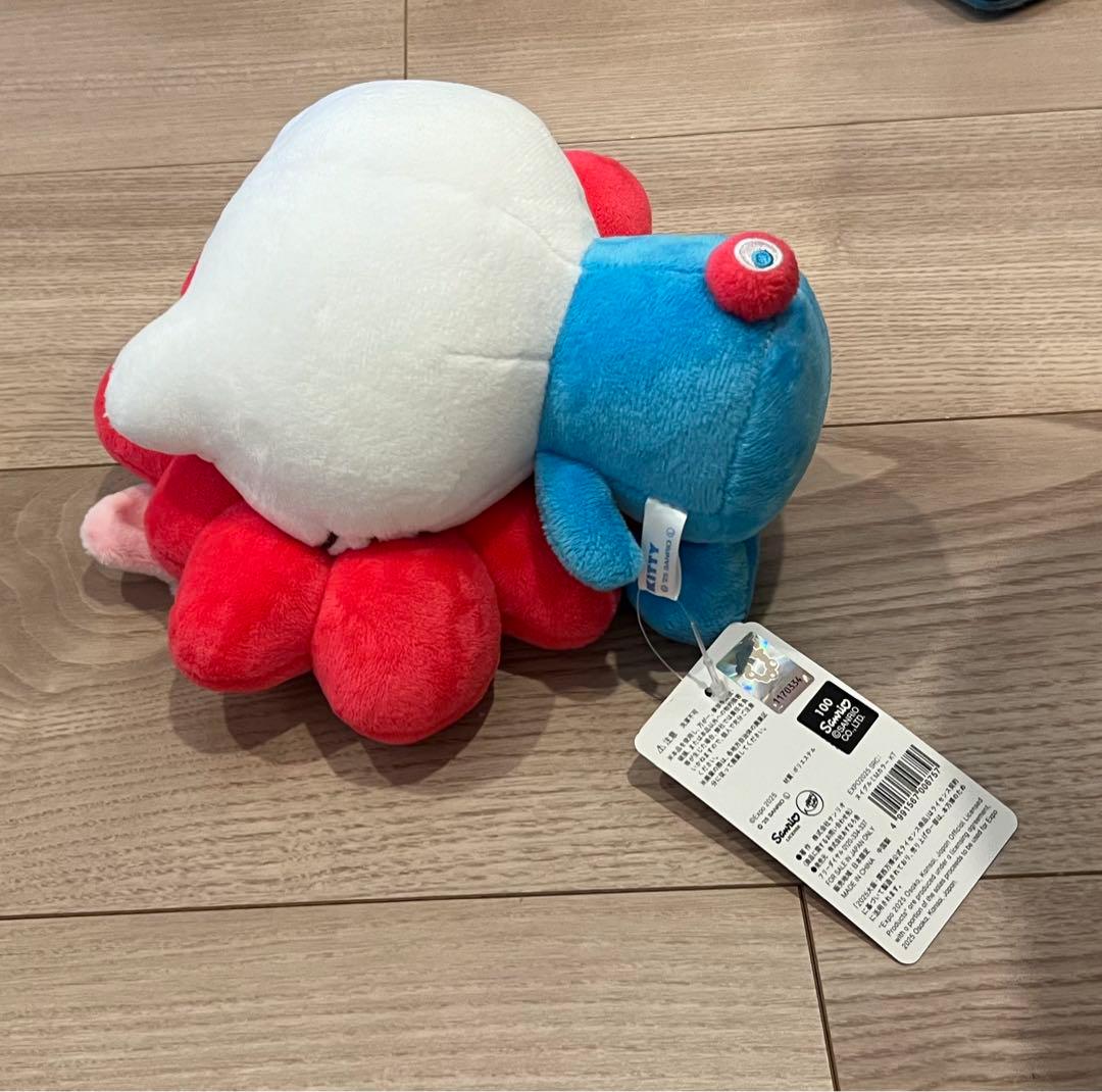 値引き不可　サンリオミャクミャク　ハローキティ ぬいぐるみ Mサイズ