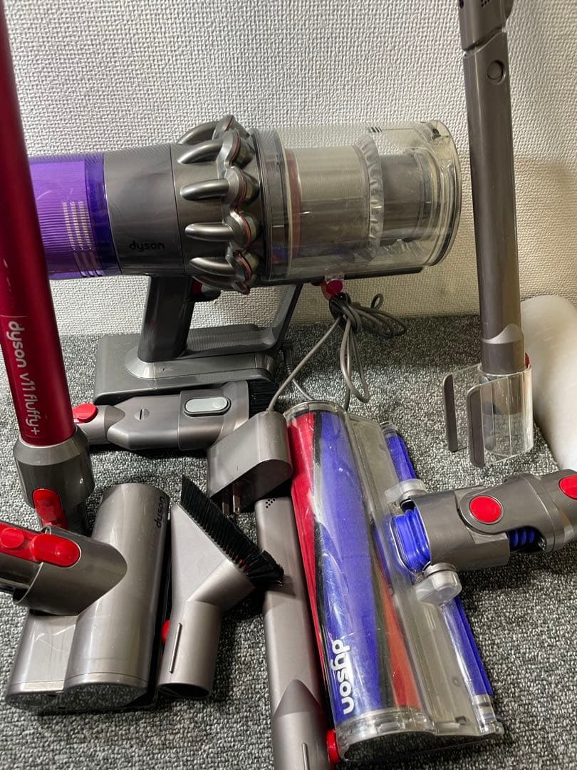 Tia❤︎'s shop 様の専門Dyson V11 (SV14) Fluffy