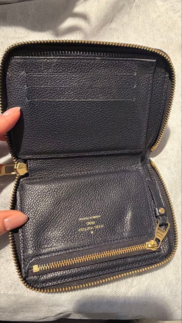 LOUISVUITTON 財布