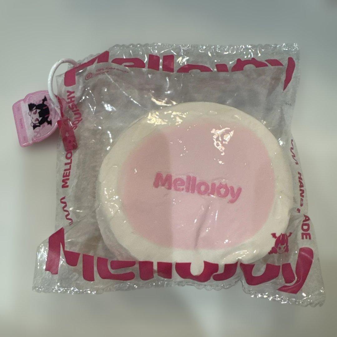 Mellojoy メロジョイ スクイーズ 贅沢スフレ ストロベリー いちご