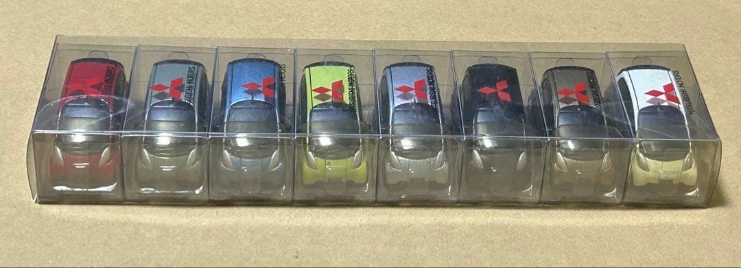 三菱自動車 ディーラー特注 1/64 三菱i カラーバリエーション8台セット