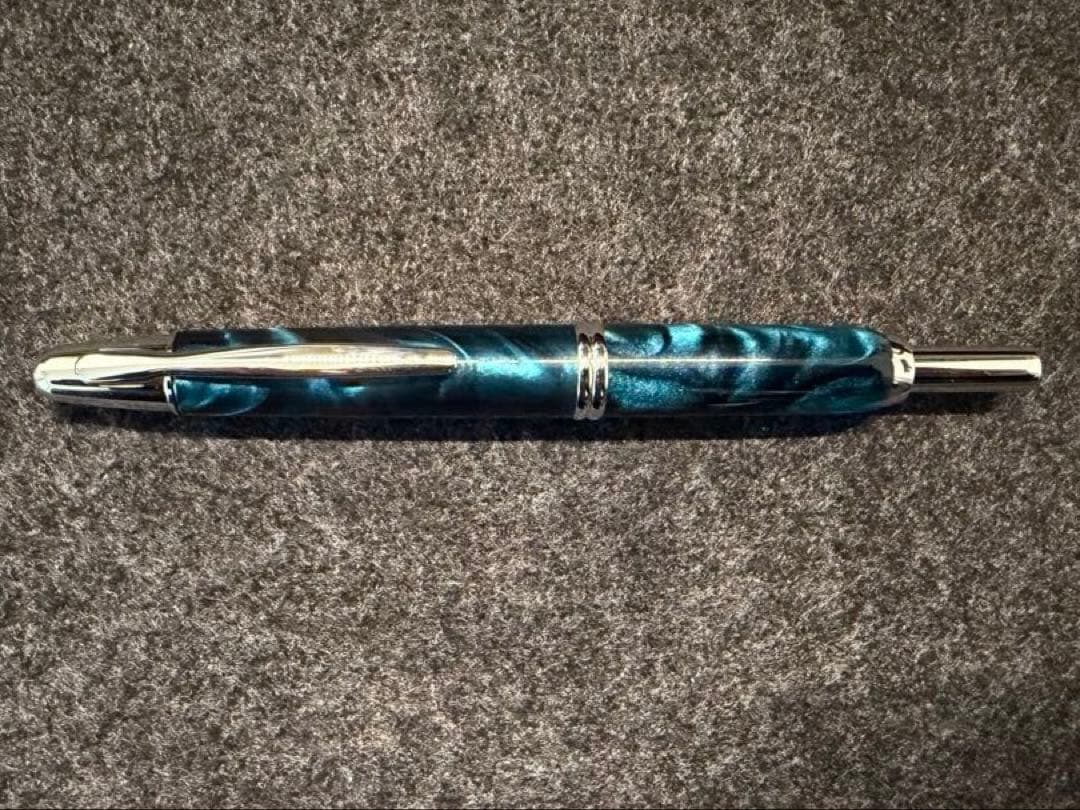 PILOT キャップレス 万年筆 マーブルグリーン