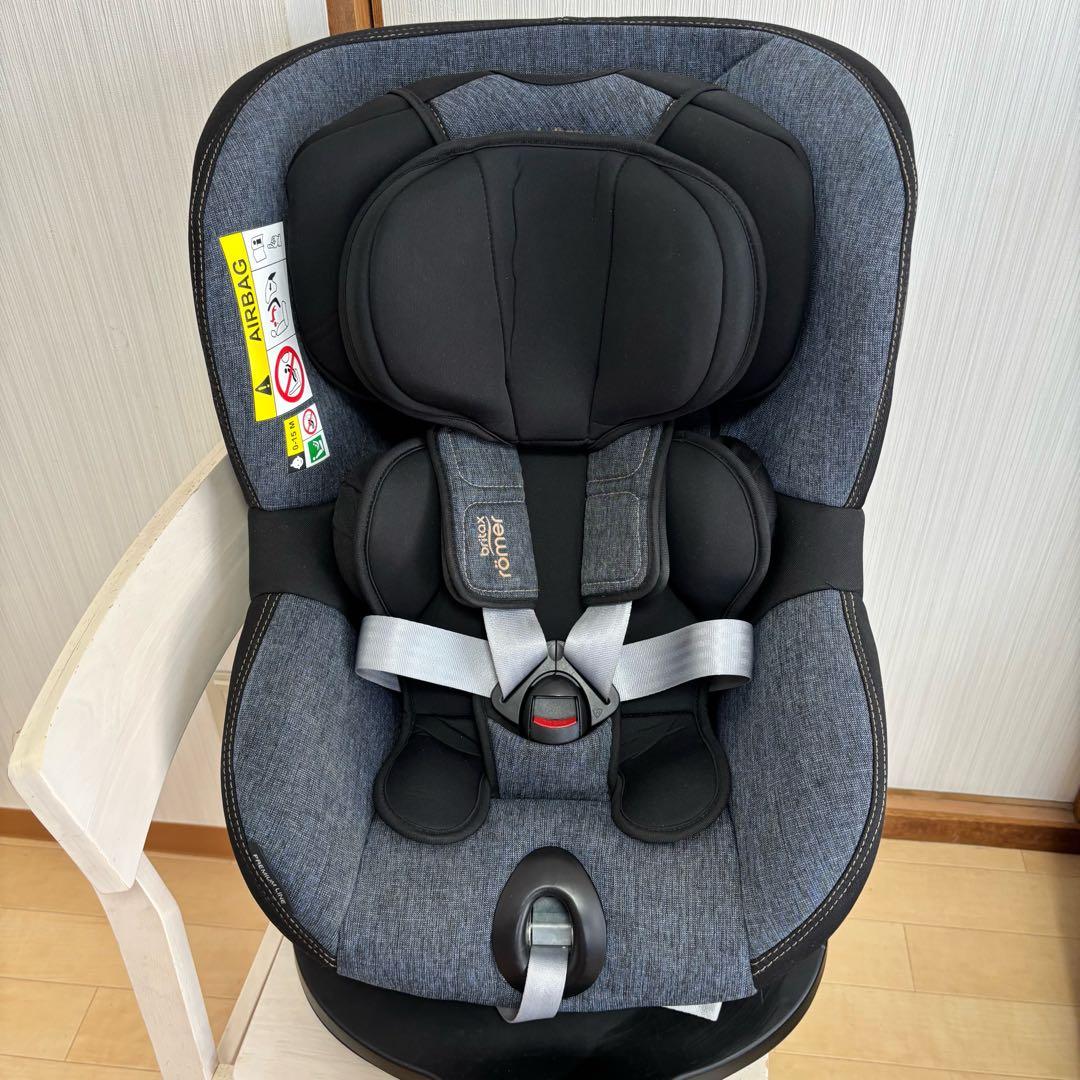 美品⭐︎ブリタックスレーマー デュアルフィックス i-SIZE⭐︎