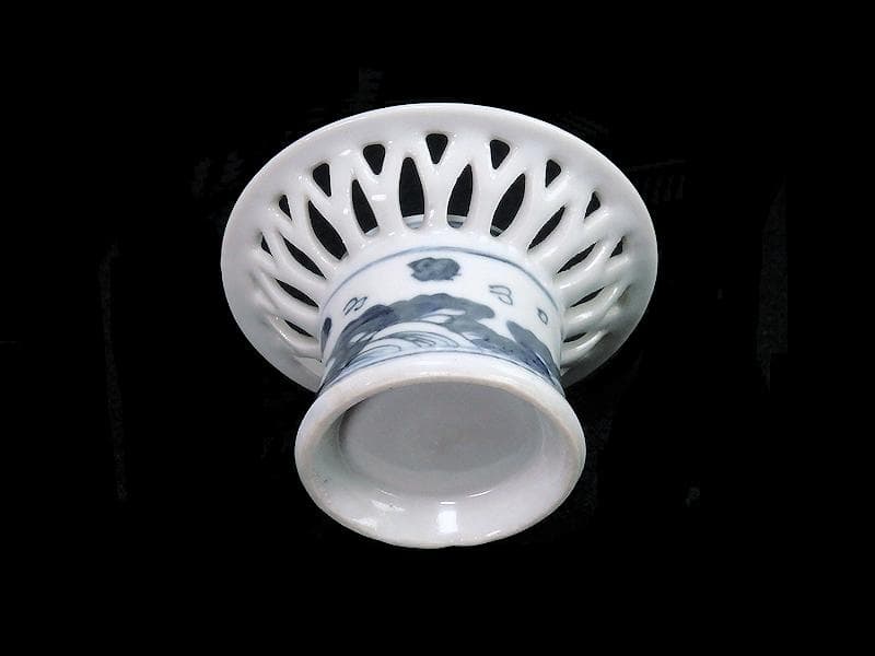 古伊万里　染付　透かし　波千鳥の図　盃台　D195AS-fbhb