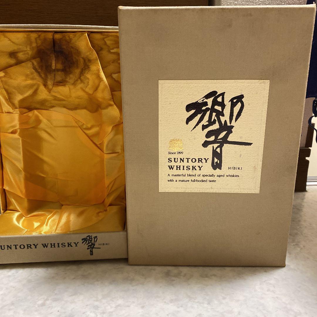 サントリー 響 700ml