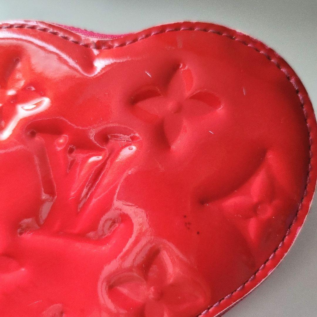 ルイヴィトン モノグラム ヴェルニ ポルトモネクール　ハート ケース