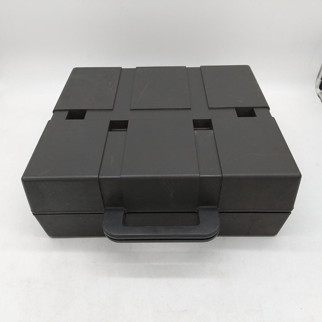 2817番 Olivetti オリベッティ Studio 46 タイプライター