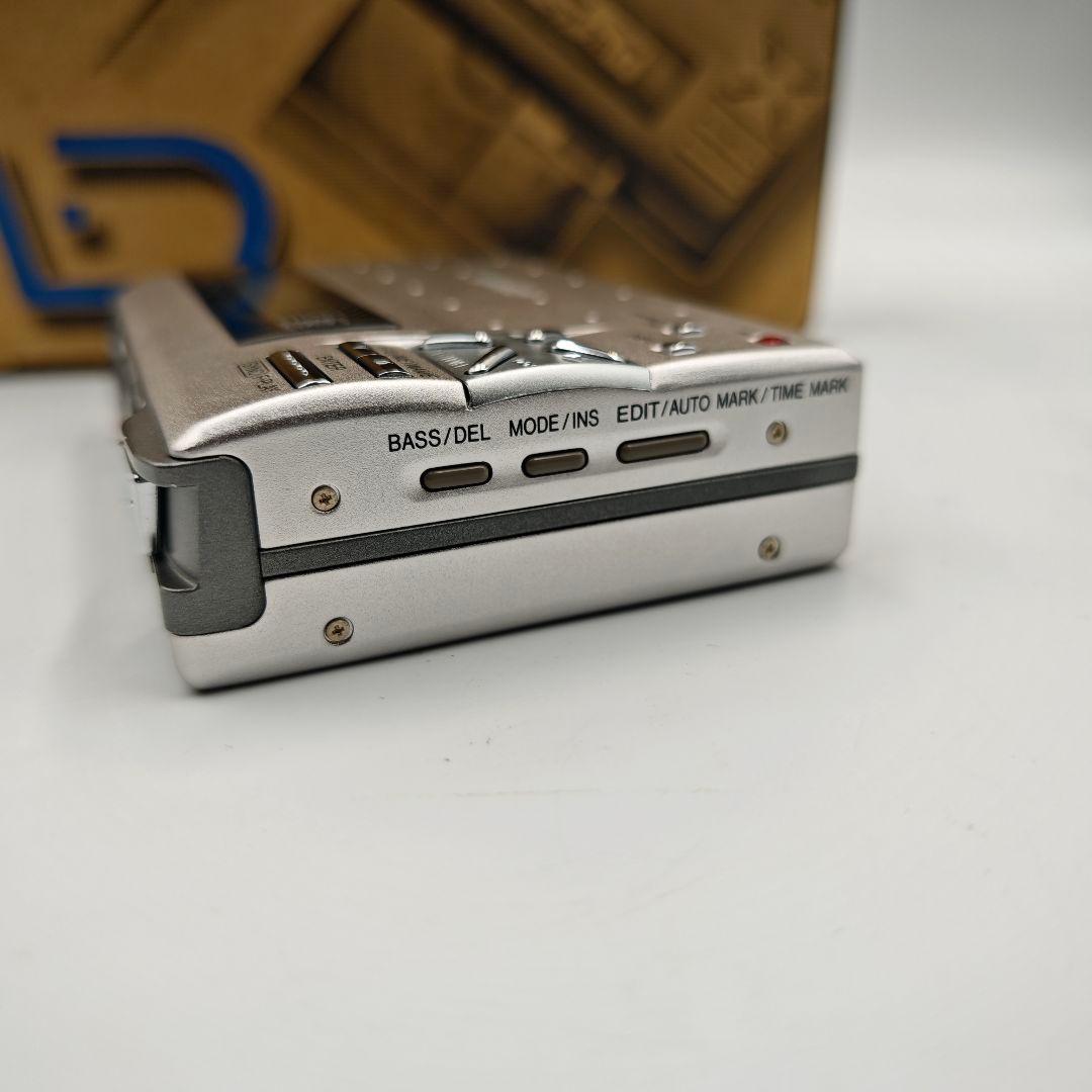 【極美品】 SHARP MD-MS200-S ポータブルMDプレーヤー シャープ