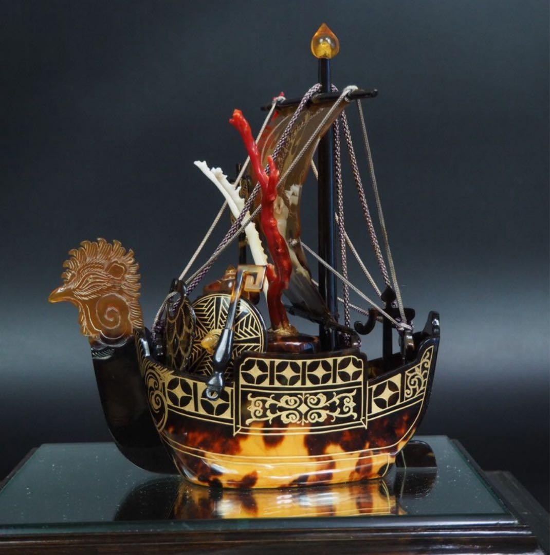 送料無料　本鼈甲宝船　赤血珊瑚・白珊瑚付　本物保証　時代物
