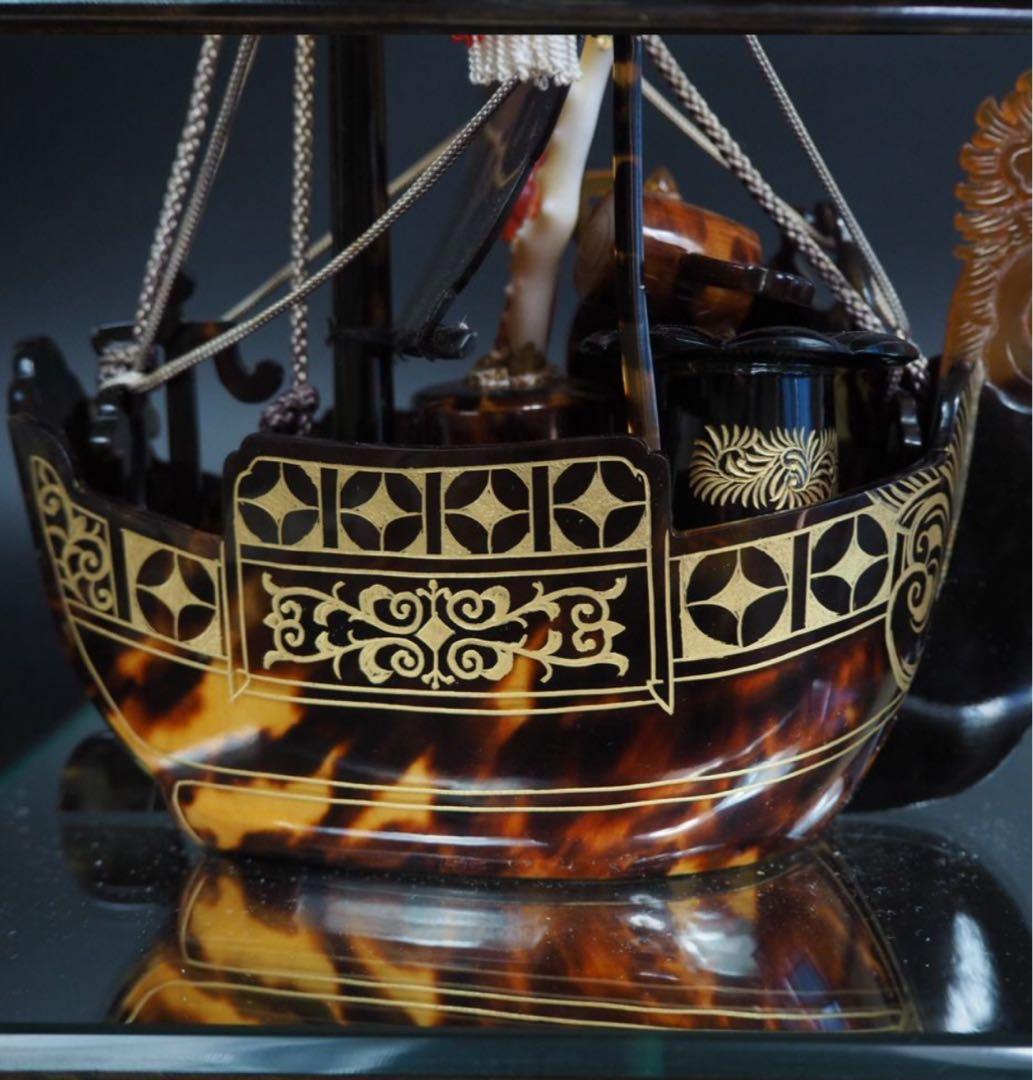 送料無料　本鼈甲宝船　赤血珊瑚・白珊瑚付　本物保証　時代物