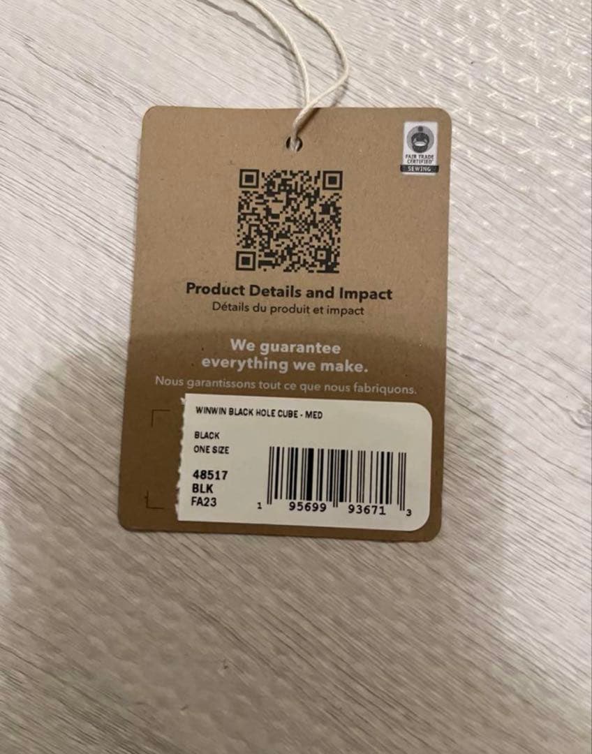 【新品未使用】Patagoniaウィンウィンブラックホール キューブ 6L