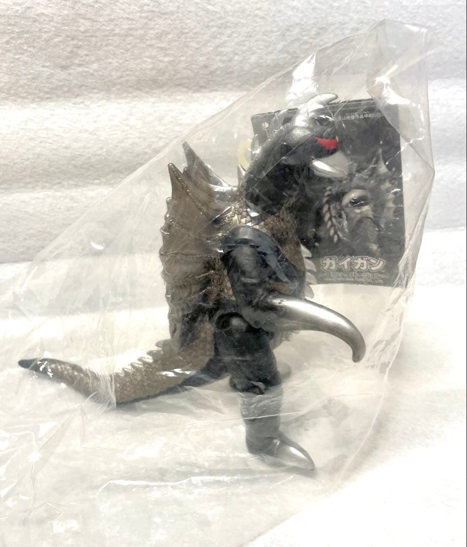 限定100体　ムービーモンスターシリーズ　ガイガン　ブラックバージョン　タグ付き