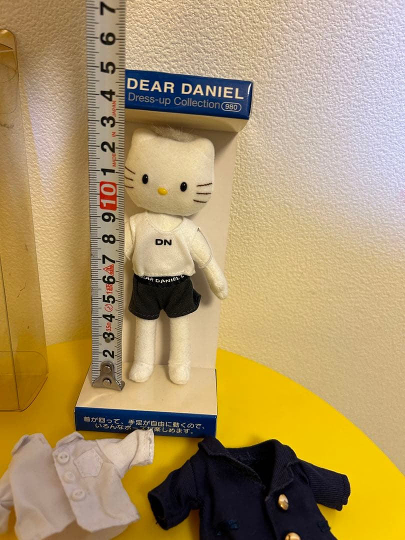 レトロ　キティ　ダニエル　ドレスアップ　コレクション　フィギュア　人形　サンリオ