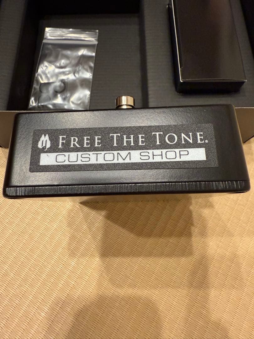 Free The Tone RM-2S リングモジュレーター