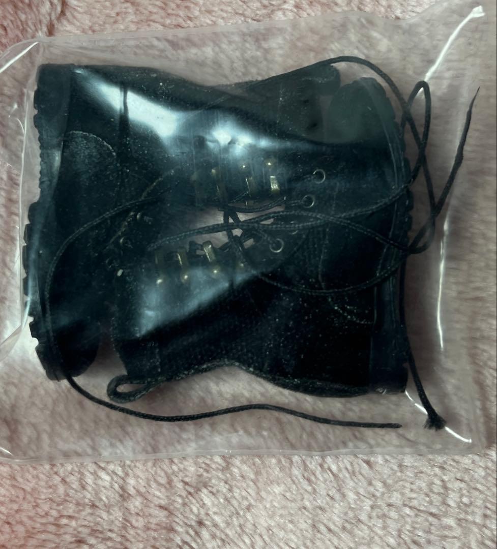 現状　ミリタリー女性　メイドアクションフィギュア用衣装　武器　アクセサリーセット