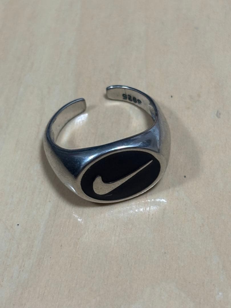 み*ん様 NIKE シルバー925 リング　指輪　ロゴ