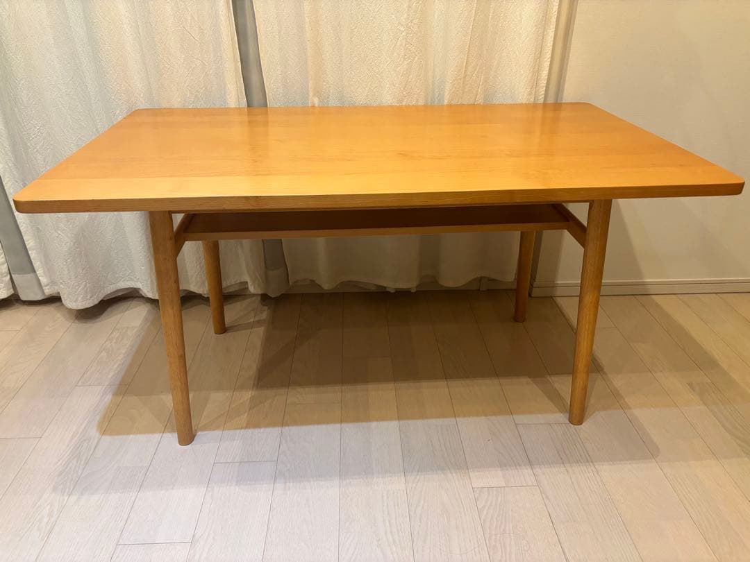 unico　ダイニングテーブル 130✖️75