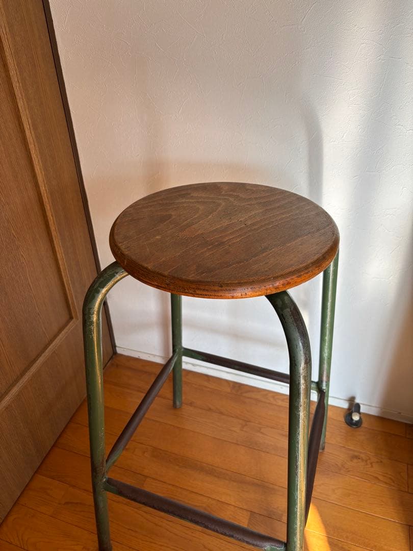 ⭐︎found ヨーロッパアンティーク　スツール椅子⭐︎